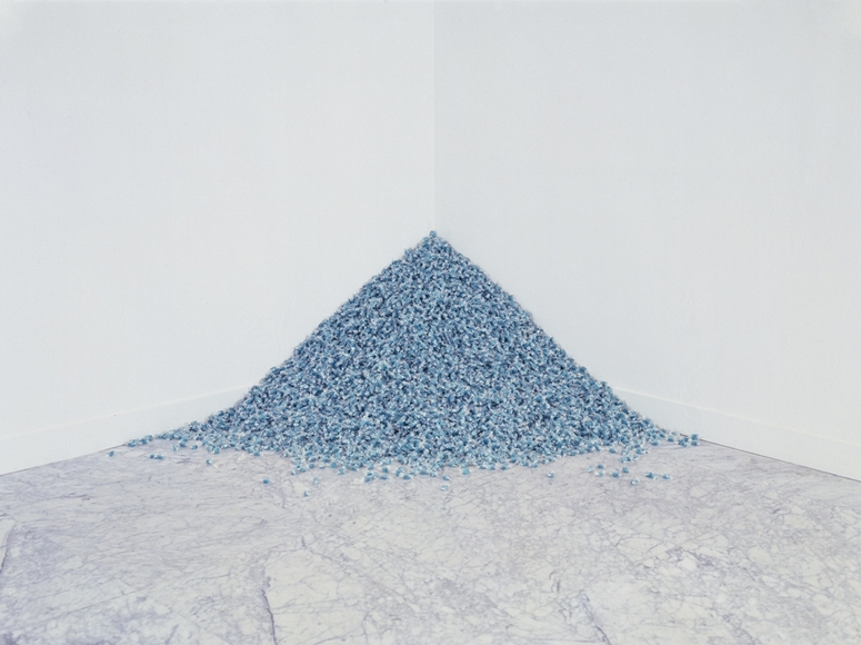 Felix Gonzalez-Torres: Sweet Revenge