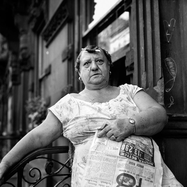 Vivian_Maier_Nearly_lost_Photography_2014_03