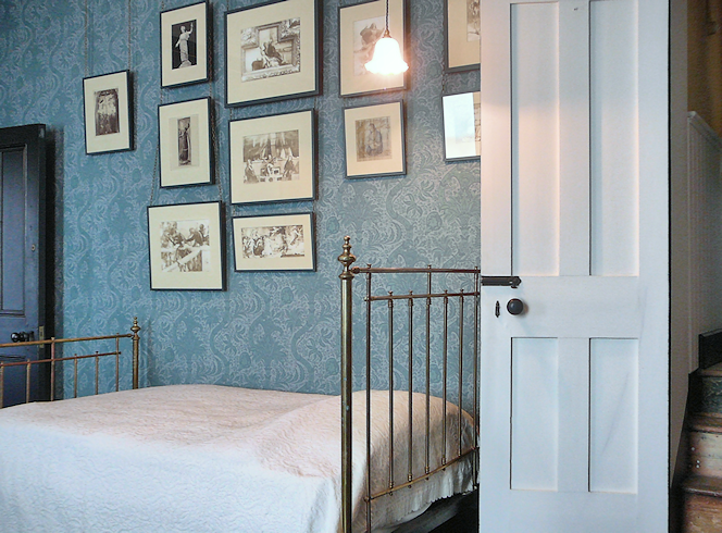 Leighton-House-upstairs-bedroom