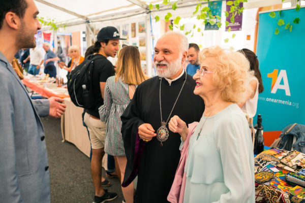 Армяне Британии какие они? (и что общего у армянской