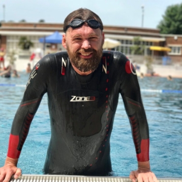 Лондонец Павел Морозов готовится переплыть Ла-Манш. Ему нужна ваша поддержка