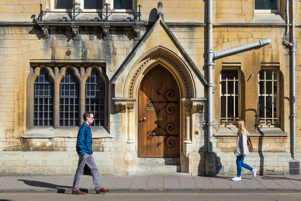 Почему британские университеты теряют популярность среди иностранных студентов