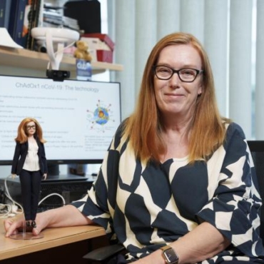 Разработчик вакцины против коронавируса стала прототипом новой куклы Barbie