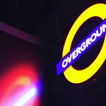 Работа ночного наземного метро в Лондоне возобновится с 17 декабря