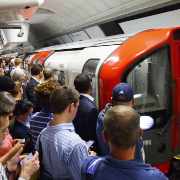 Забастовки работников лондонского метро начнутся 26 ноября