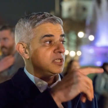 Мэр Лондона отменил новогодний праздник на Трафальгарской площади