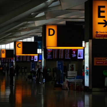 Аэропорту Хитроу приказали снизить пассажирские сборы