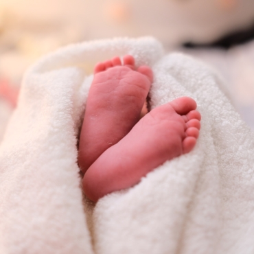 В Британии опубликовали список самых популярных имен для новорожденных в этом году
