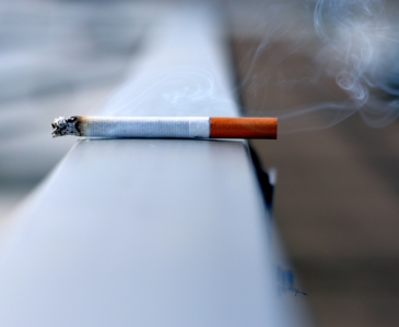 Курильщиков в Англии станет меньше только к 2039 году – на 10 лет позже запланированного срока