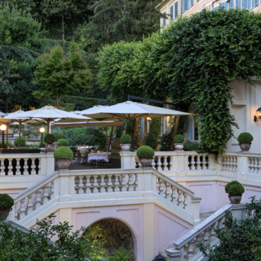 Летний гид «Зимы» по лучшим курортам мира: Hotel de Russie в Риме