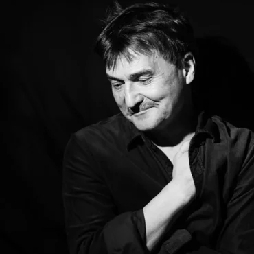 Юрий Бутусов: «Кто-то же должен им объяснить, что убивать нельзя»