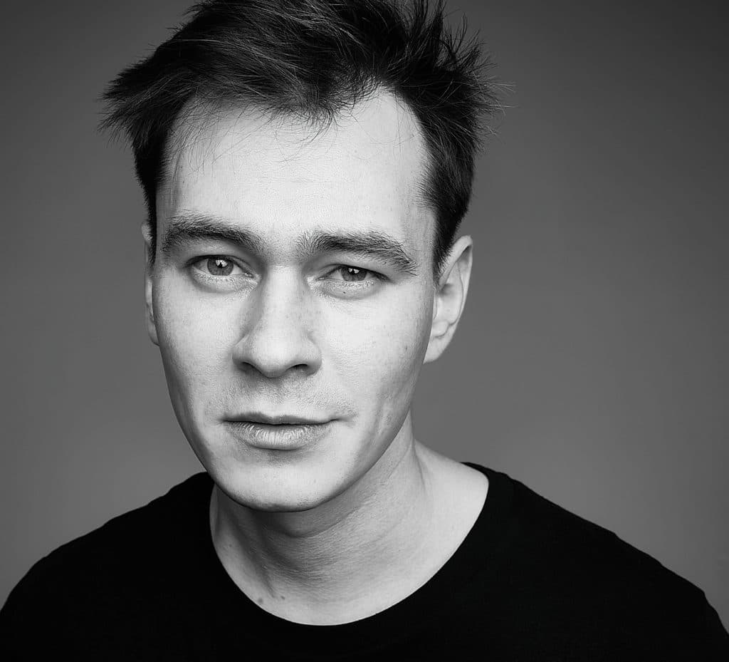 Ben Zima Вадик Королев: «Ты прямо сейчас происходишь» - ZIMA Magazine