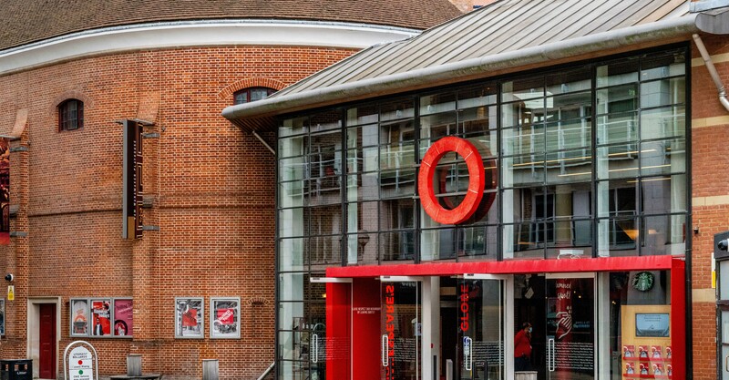 Шекспировский театр «Глобус» анонсировал программу на летний сезон ...