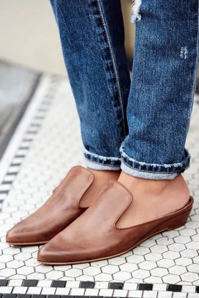 flat mule