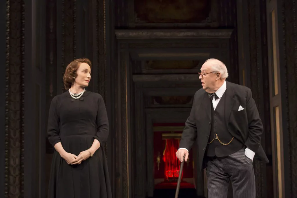 6-Kristin-Scott-Thomas-The-Audience