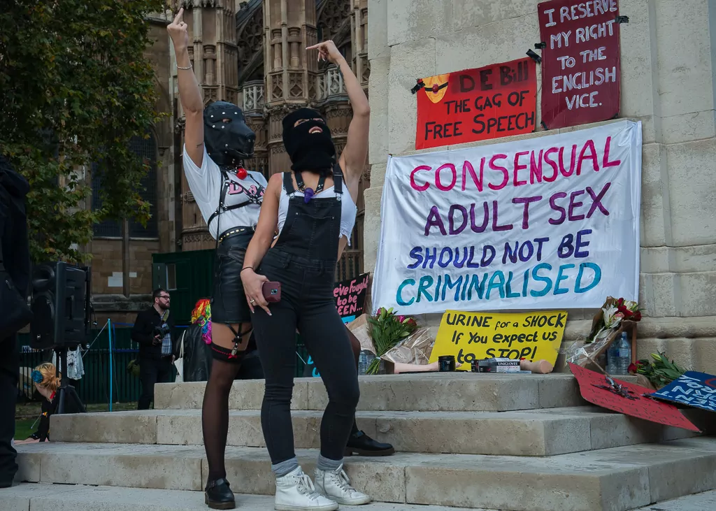 porn-protest-1-of-9