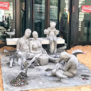 Вход в лондонский офис Coca-Cola заблокировали активисты из Greenpeace