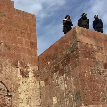 В Армении открылась первая триеннале современного искусства