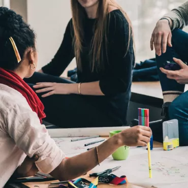 Студентам из ЕС собираются давать в кредит по £13 000 в год на оплату обучения