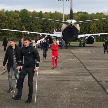 Почему самолет Ryanair из Каунаса в Лондон летел с двумя истребителями RAF?