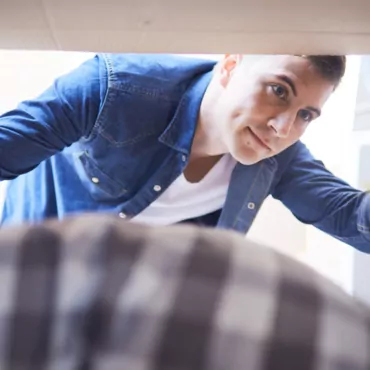 Все больше людей, снимавших жилье в Лондоне, покидают столицу. Куда они переезжают?