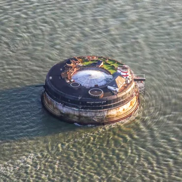 Сбежать из Лондона. Попытка третья: самые интересные отели Англии, которые не всегда были отелями