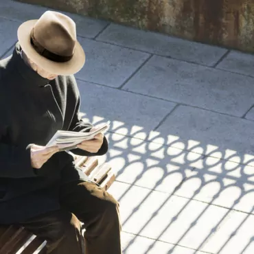 Одинокая Британия: число людей среднего возраста, живущих без партнера, выросло на 1 миллион