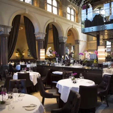 Обед – святое дело. Зачем английские церкви открывают рестораны и кафе, и в какие из них стоит сходить