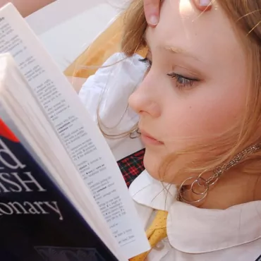 Оксфордский словарь назвал главное слово 2017 года