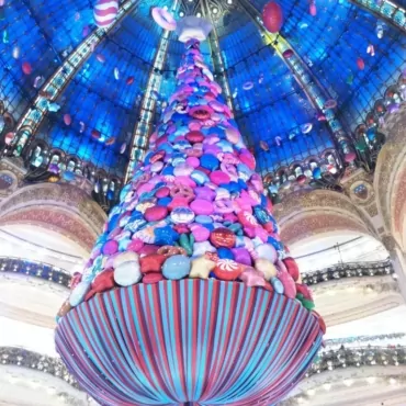 Место, где в Париже начинается Рождество (даем точный адрес)