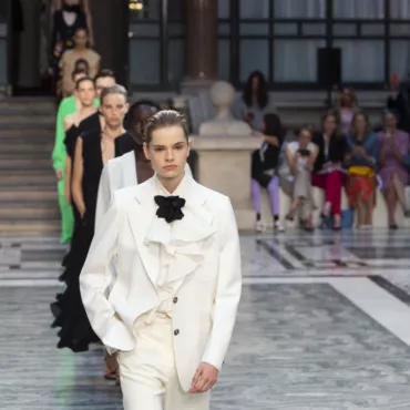 Планы на февраль: London Fashion Week, научные шоу, Хибла Герзмава и многое другое