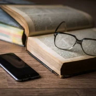 Названа самая популярная книга Британии. И это не Библия и не «Гарри Поттер»