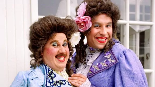 Сериал Little Britain
