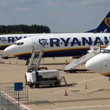 Ryanair сократит 3000 рабочих мест из-за пандемии коронавируса