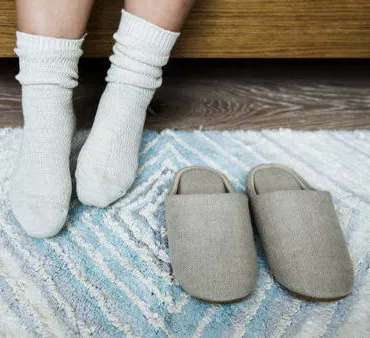 Stay Cosy: самая удобная обувь для дома