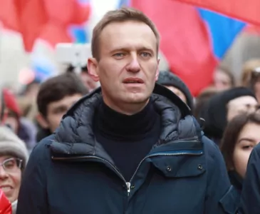 Великобритания вводит санкции в отношении причастных к отравлению Навального