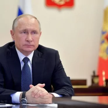Британские таблоиды решили, что Владимир Путин может уйти в отставку из-за болезни