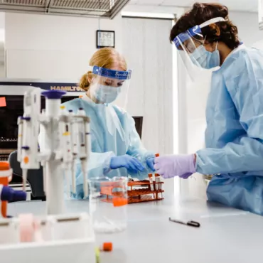 43 тысячи жителей Англии могли получить ложноотрицательные результаты теста на ковид