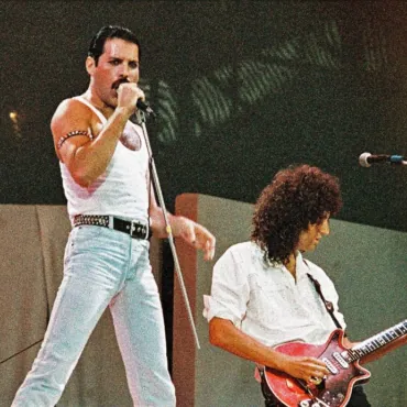Хорошо ли вы знаете слова песен Queen? Тест от Ильи Гончарова
