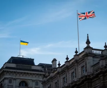 Заявки на переезд в Великобританию подали уже 10 000 украинцев