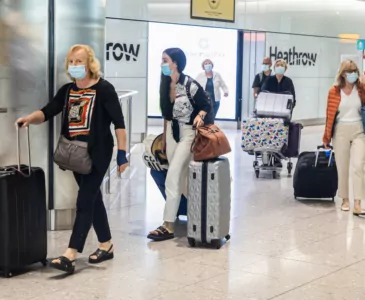 В аэропорту Heathrow отменили обязательное ношение масок