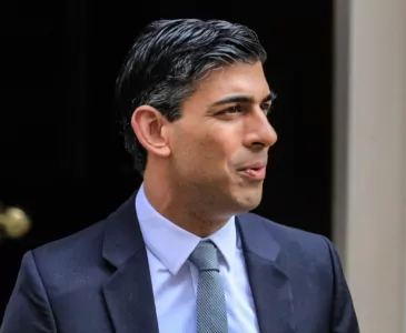 Риши Сунак представил британскому парламенту весенний мини-бюджет