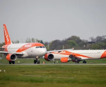 Сотни рейсов EasyJet отменены из-за высокой заболеваемости коронавирусом среди сотрудников
