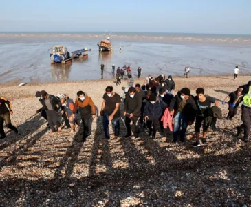 The British government may pass a law on the deportation of illegal migrants