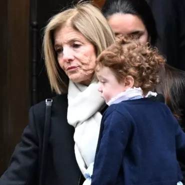 Каролина Кеннеди-Шлоссберг: стихи для любимых