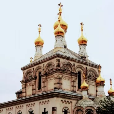 Где встретить православное Рождество в Европе: гид по храмам