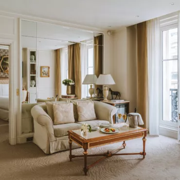 Частный особняк в восьмом округе: где остановиться в Париже 