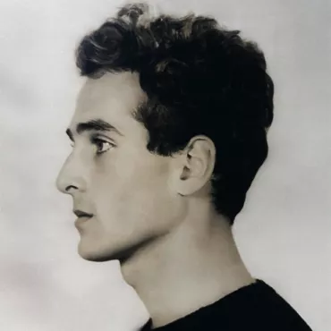 Алексей Оболенский: жизнь на мосту