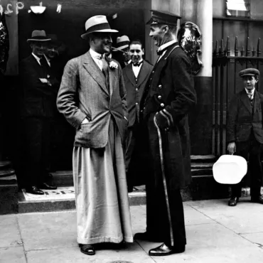 От Liverpool kiss до Oxford comma. Английские города в крылатых фразах